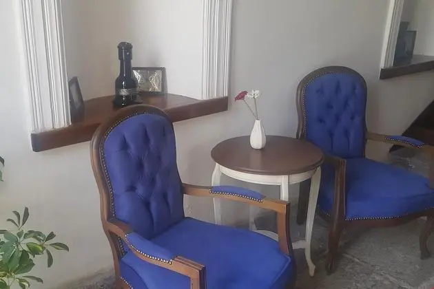 Deluxe triple room-1