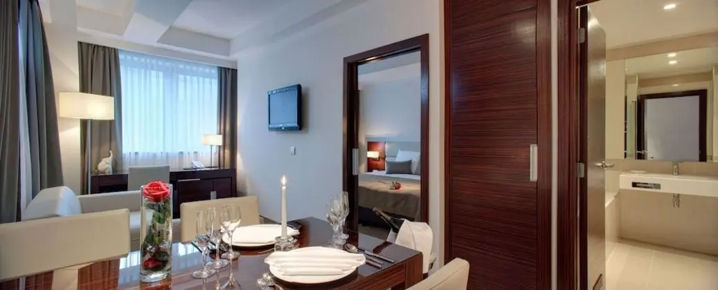 Junior Stüdyo Süit