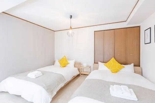 Comfort Dört Kişilik Oda (Arita heights namba 206)