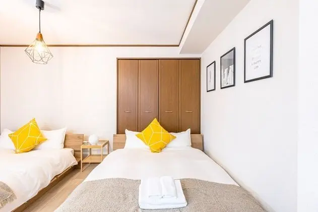 Comfort Dört Kişilik Oda (Arita heights namba 206)