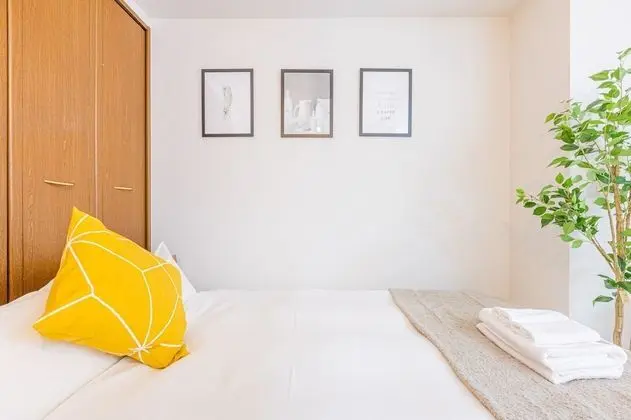 Comfort Dört Kişilik Oda (Arita heights namba 206)