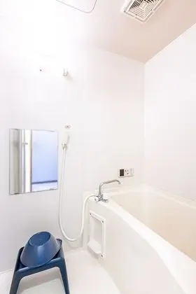Comfort Dört Kişilik Oda (Arita heights namba 206)
