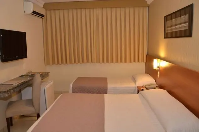 Deluxe Üç Kişilik Oda