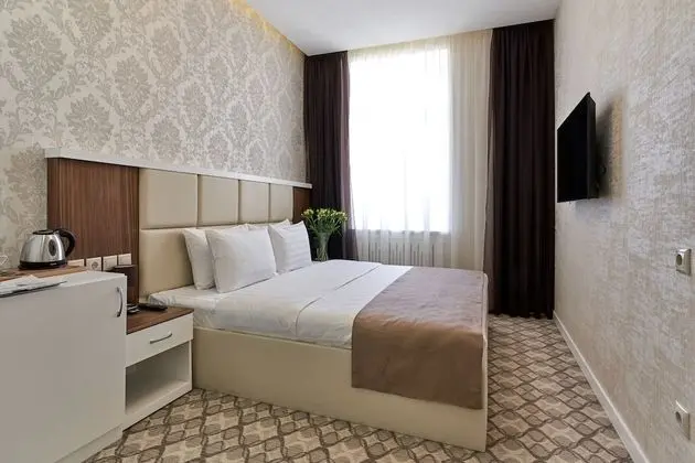 Standard Tek Büyük Yataklı Oda