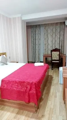 Basic Tek Büyük Yataklı Oda