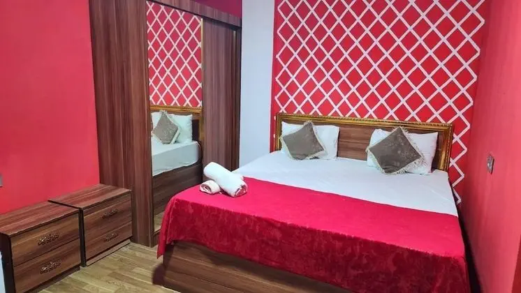 Basic Tek Büyük Yataklı Oda