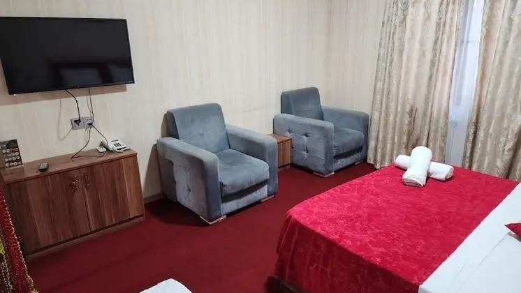 Basic Tek Büyük Yataklı Oda