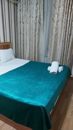 Basic Tek Büyük Yataklı Oda