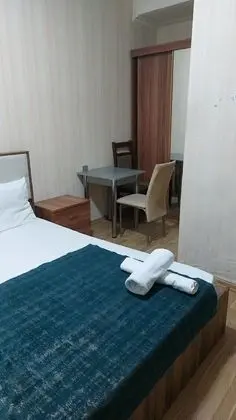 Basic Tek Büyük Yataklı Oda
