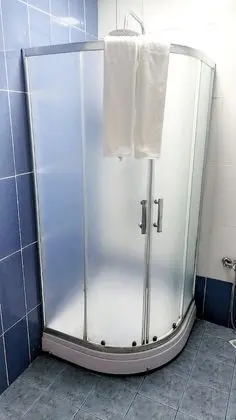 Basic Tek Büyük Yataklı Oda