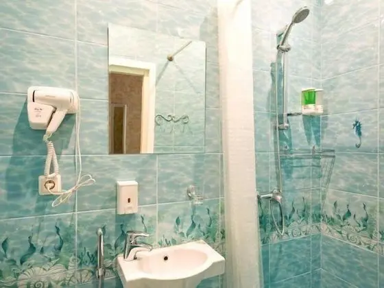 Comfort Tek Büyük veya İki Ayrı Yataklı Oda