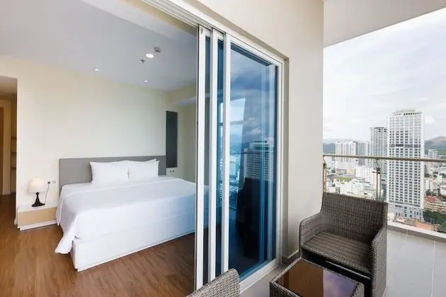 Hill Suite