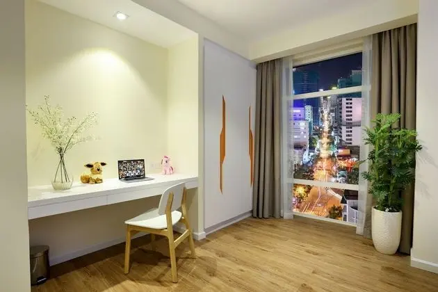 Hill Suite