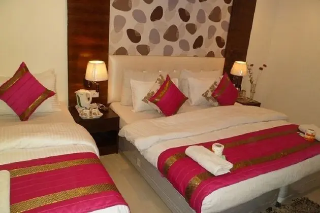 Deluxe Üç Kişilik Oda