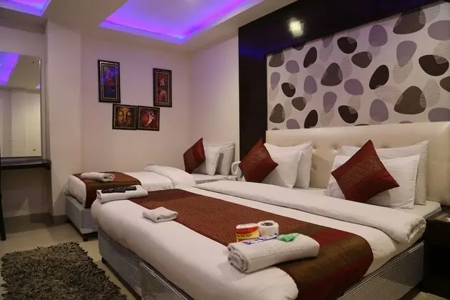 Deluxe Üç Kişilik Oda