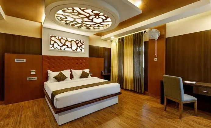 Luxury Süit, Birden Çok Yatak, Sigara İçilmez