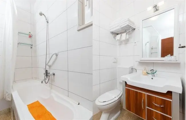 Donkey. Sea View Apartment with Panoramic Balcony