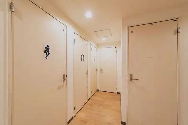 Ortak Ranzalı Oda, Karma Ranzalı Oda