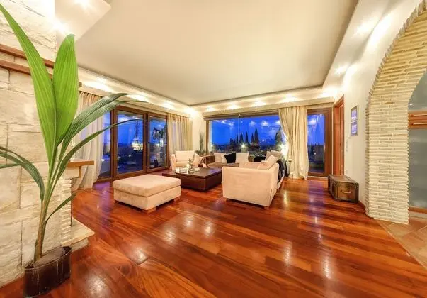 Villa, Kişiye Özel Havuzlu