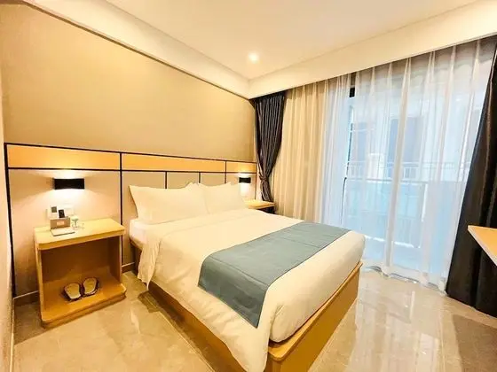 Standard Tek Büyük Yataklı Oda, Balkon, Şehir Manzaralı