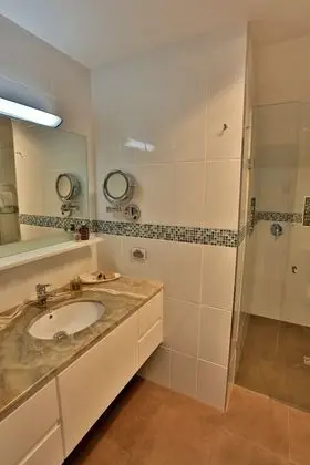 Standard Süit, 1 Yatak Odası, Sigara İçilmez, Balkon (Admiral Suite)