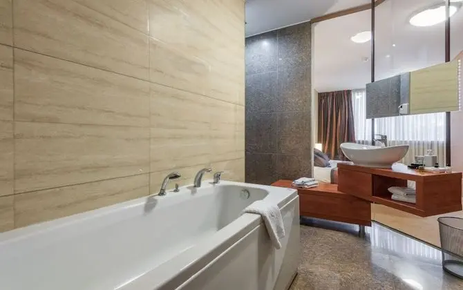 Executive Tek Büyük Yataklı Oda