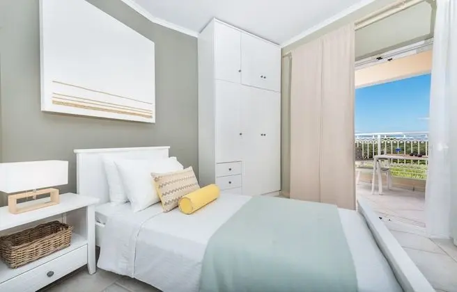 Deluxe Double Room  (2nd / 3rd floor)