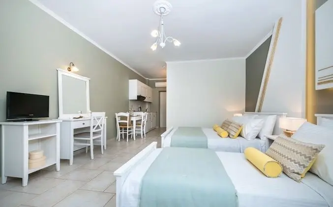 Deluxe Double Room  (2nd / 3rd floor)
