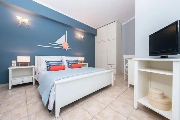 Deluxe Double Room  (2nd / 3rd floor)