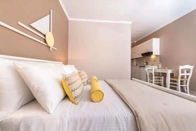 Deluxe Double Room  (2nd / 3rd floor)