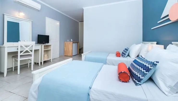 Deluxe Double Room  (2nd / 3rd floor)