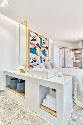 Grand Suite, Jetted Tub, Sea View  (2nd / 3rd floor)