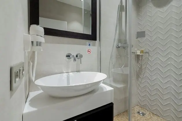 Comfort Tek Kişilik Oda, 1 Tek Kişilik XL Yatak, Sigara İçilmez, Avlu Manzaralı