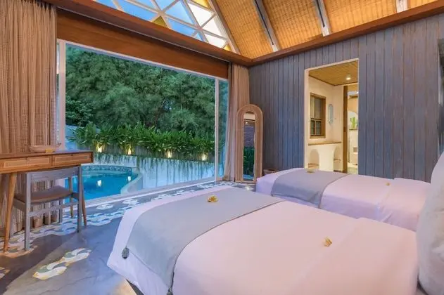 Luxury Villa, 2 Yatak Odası, Havuz Manzaralı