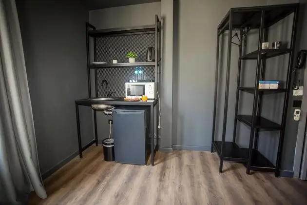 Studio,Manzarasız
