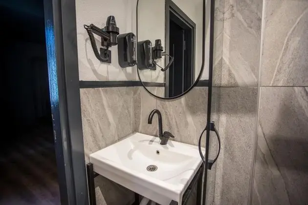 Studio,Manzarasız