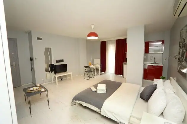 Studio Manzarasız Oda