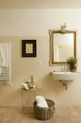 Comfort Oda (Silence)