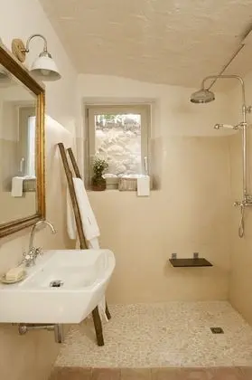 Comfort Oda (Silence)