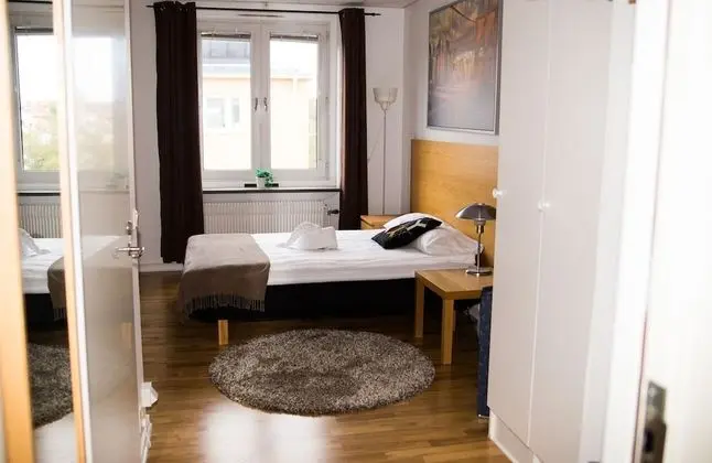 Tek Kişilik Oda, Küçük Mutfak