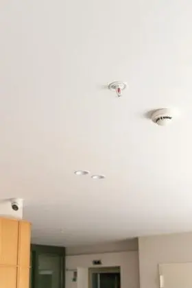 Yangın Dedektorü Ve Duman Dedektörü