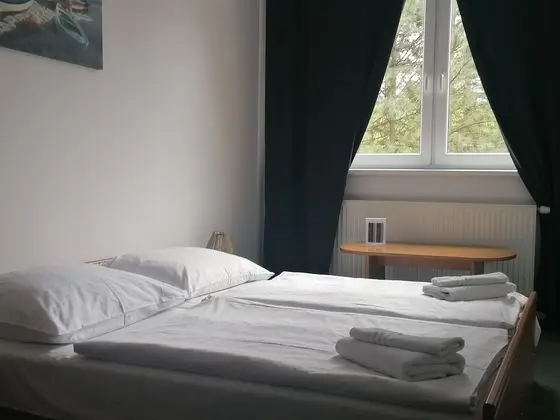 Classic Tek Büyük Yataklı Oda