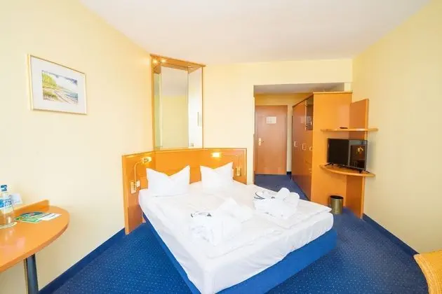 Comfort Tek Büyük Yataklı Oda, Deniz Manzaralı (French Balcony)