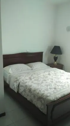 Standard Tek Büyük veya İki Ayrı Yataklı Oda, Ortak Banyo