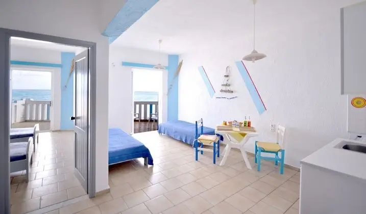 Stüdyo, Deniz Manzaralı