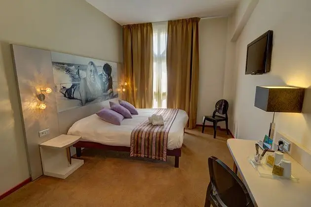 Çift ​​kişilik Standard