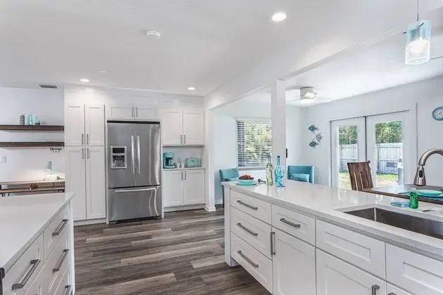 Ev (Arlington Park Beautifully Renovated )
