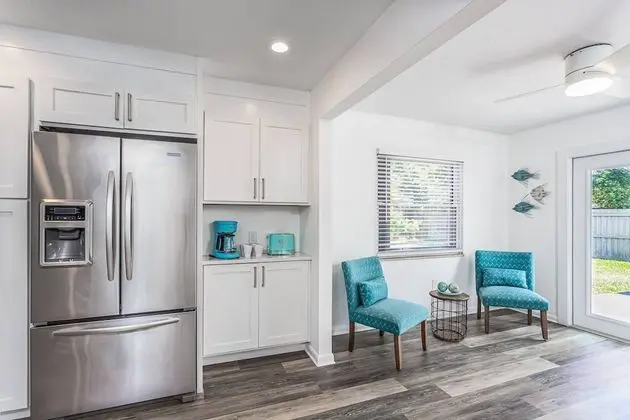Ev (Arlington Park Beautifully Renovated )