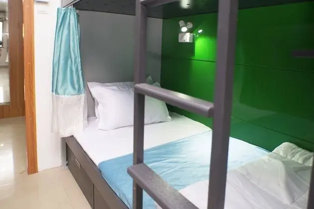 Deluxe Ortak Ranzalı Oda