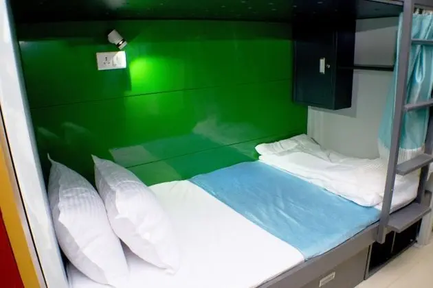 Deluxe Ortak Ranzalı Oda, Karma Ranzalı Oda